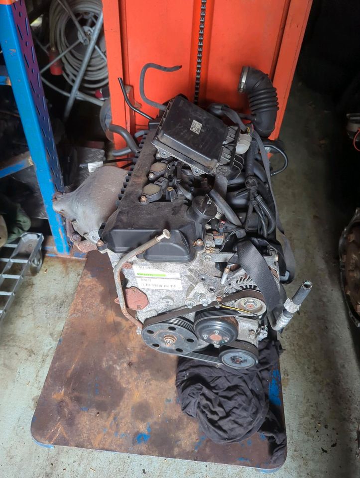 Mitsubishi Colt z30 Motor mit Getriebe MN195771