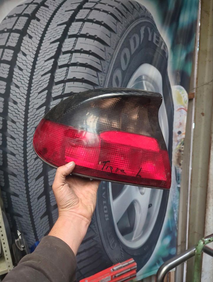 Opel Tigra Rücklicht links