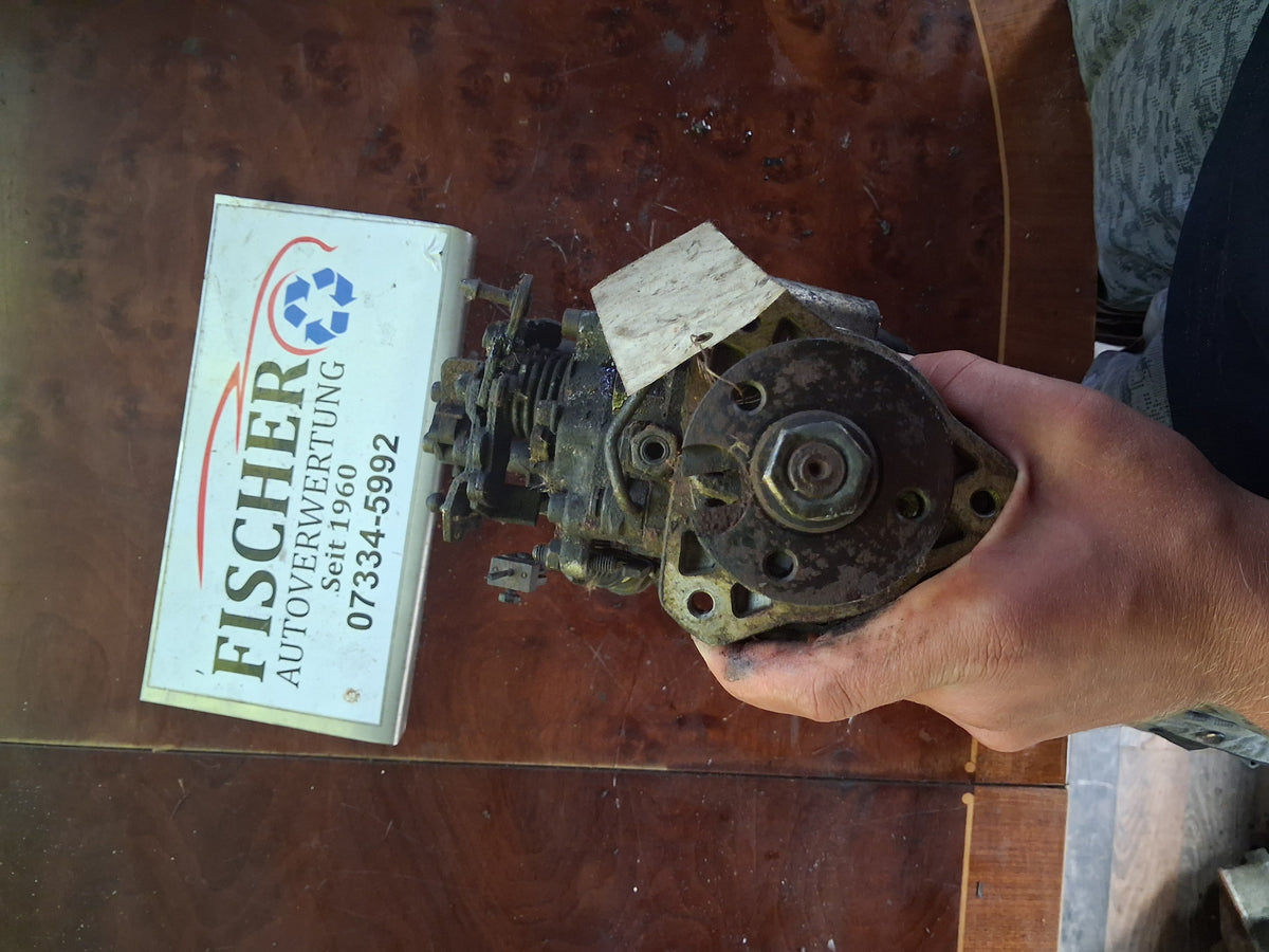 Einspritzpumpe Bosch 1465132481 Lager b1/ 005