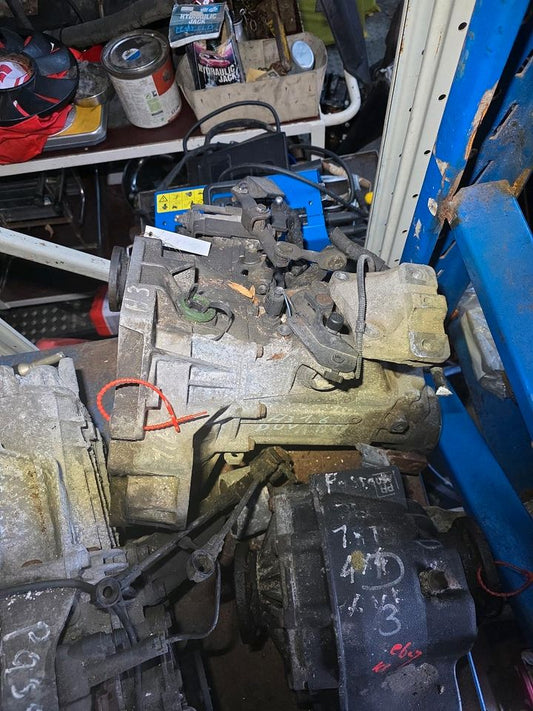 Getriebe Audi A3 1.6 DUV Schaltgetriebe