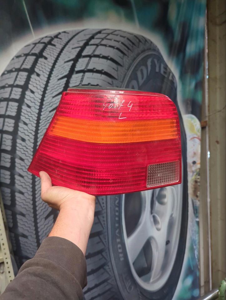 Golf 4 Rücklicht links