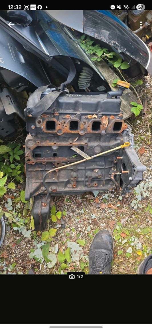 Terrano 2 motor Block mit Zylinderkopf rumpfmotor