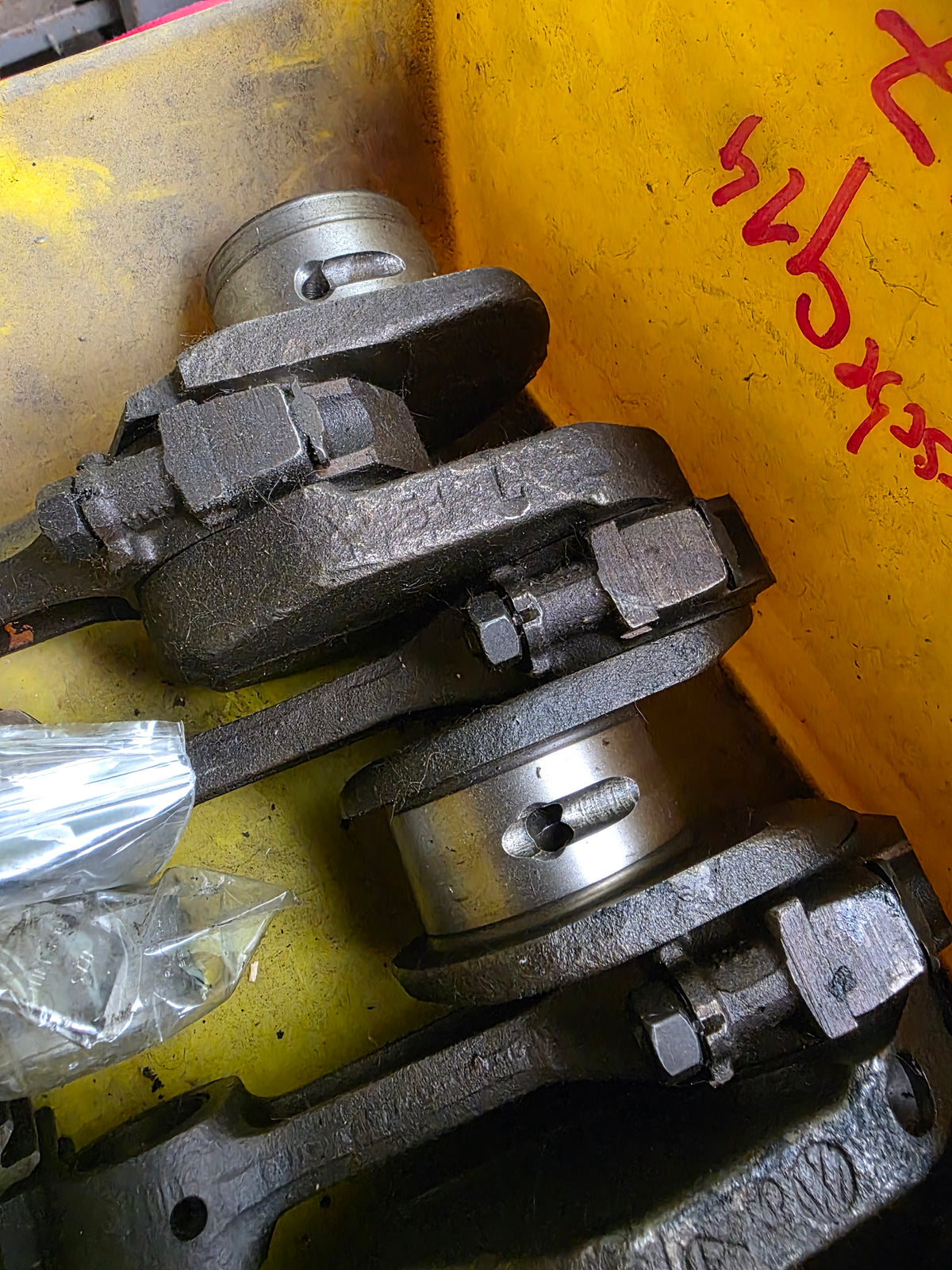 Porsche 914 1.7 Kurbelwelle mit Kolben, Pleuel & Nockenwelle – Motorteile
