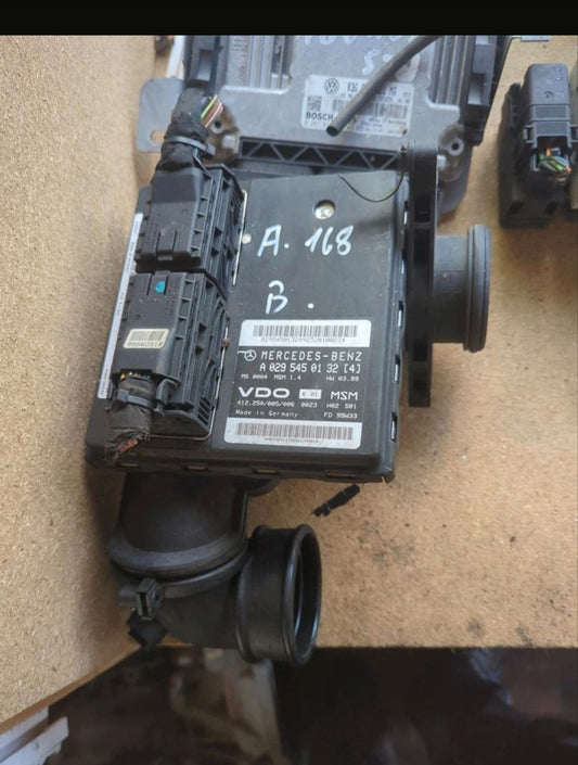 Mercedes w168 Luftmassenmesser A0295450132